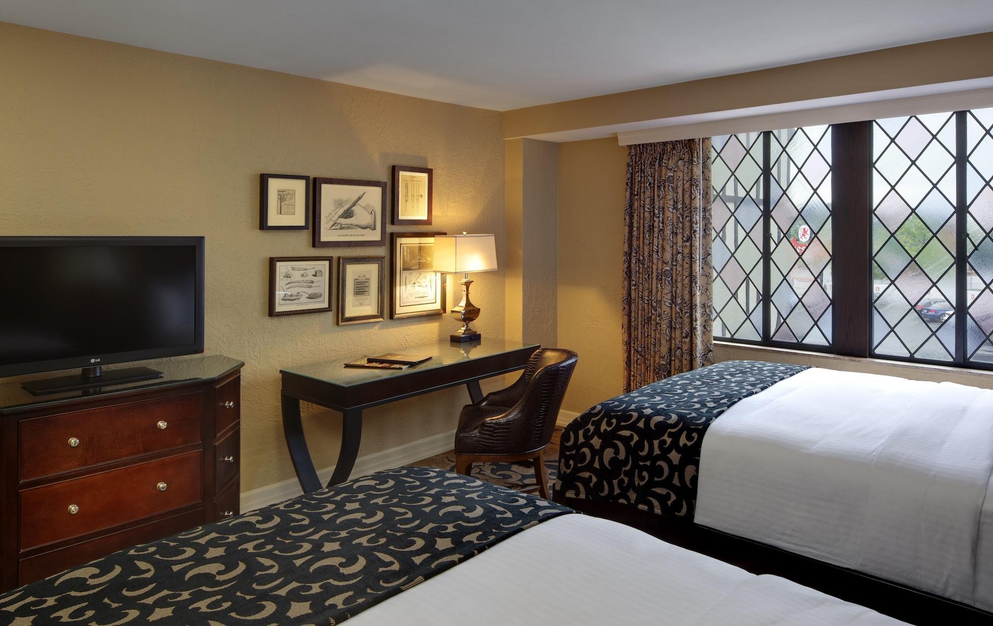 Hotel The Cheshire Richmond Heights Exterior foto